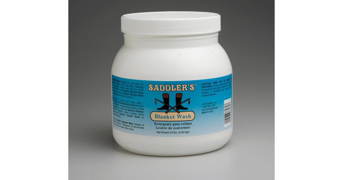 BLANKET WASH® JM Saddler Removes Odors From Horse Blankets